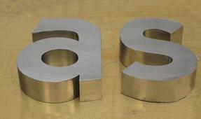 精品不锈钢字图片赏析与吴江环宇铜字标牌厂的标牌设计理念